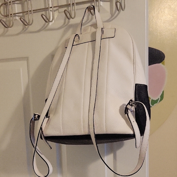 Michael Kors pebbled leather Two-Tone Black and White Women's Backpack - Picture 5 of 10